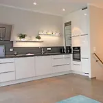 Villa Sonneninsel F634 über zwei Etagen mit Kamin, Sauna und zwei Terrassen