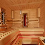 Villa Sonneninsel F634 über zwei Etagen mit Kamin, Sauna und zwei Terrassen