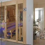 Villa Sonneninsel F634 über zwei Etagen mit Kamin, Sauna und zwei Terrassen